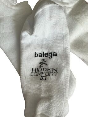 Running Socks Sz L, NO- show, nearly new, 2 pairs